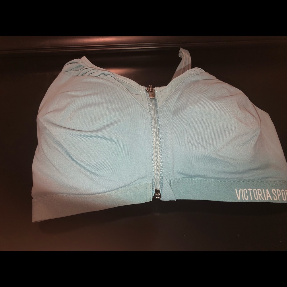 VSsports bra